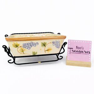 Temptation Ovenware VINEYARD 2 Qt  Purple Grape Leave Square Baker w Wire Rack